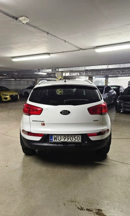 Kia Sportage cena 60000 przebieg: 198000, rok produkcji 2014 z Oława małe 121